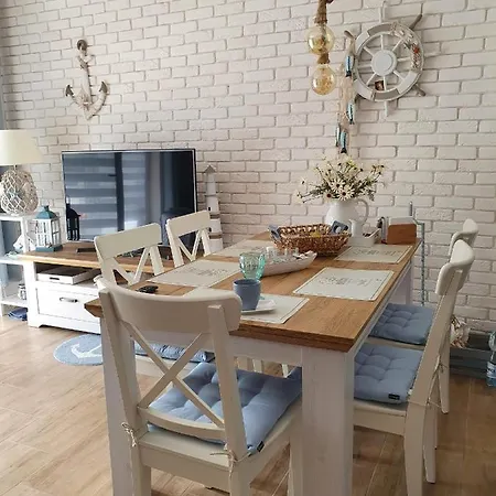 Bursztyn * Pobierowo